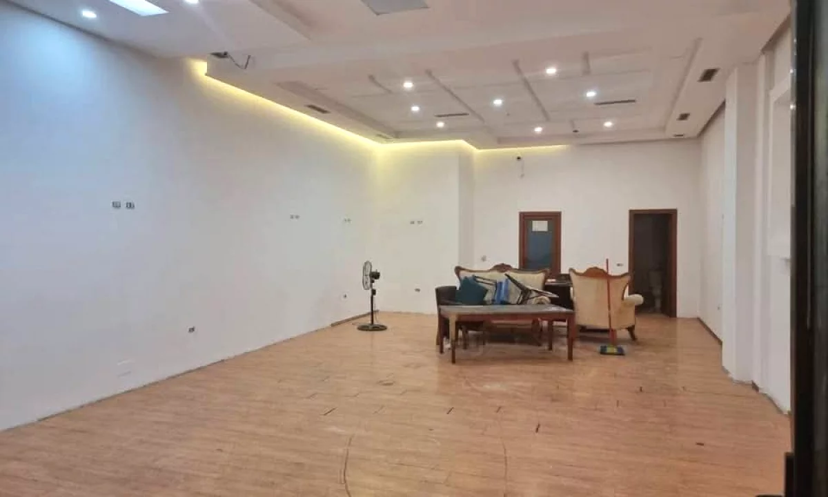 JEPET ME QERA DYQAN 80 M2 - Kthesa e Kamzes