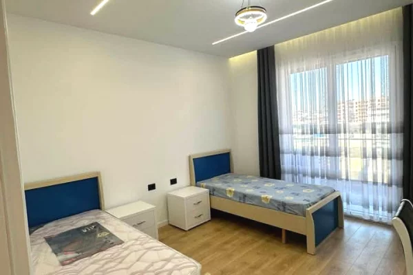 Shtepi me qera Apartament ne Tirane, 2+1, Mobilimi E mobiluar, Pagesa 700  Euro.