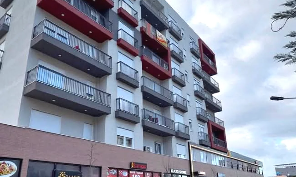 SHITET AMBIENT BIZNESI, DYQAN - KAMEZ