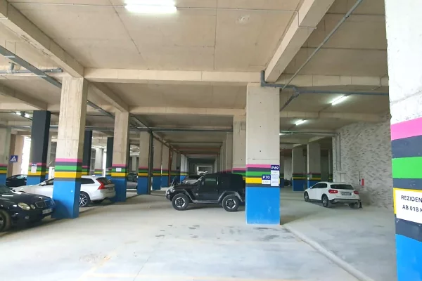 POST PARKIMI - PËR SHITJE - KODRA E DIELLIT 2, TIRANË