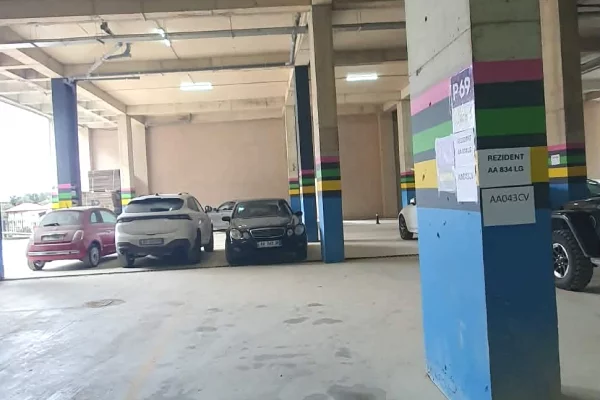 POST PARKIMI - PER SHITJE - KODRA E DIELLIT 2, TIRANE