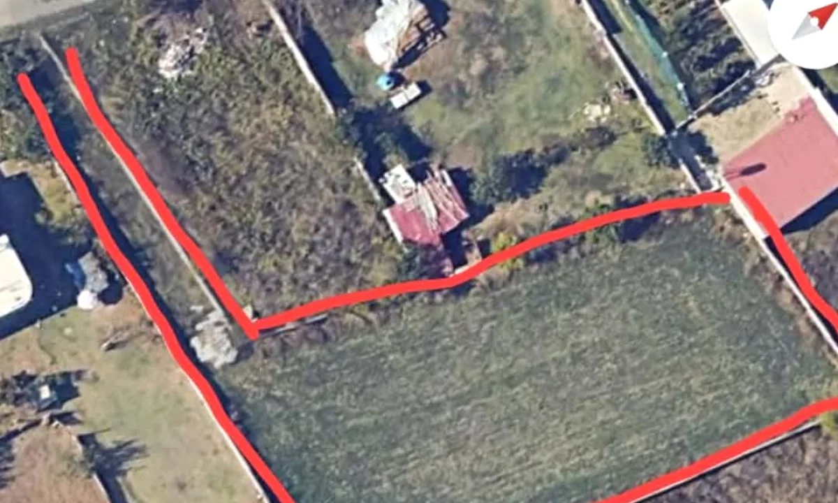 Shitet Toke ne Prush, Tirane – 1,250 m2