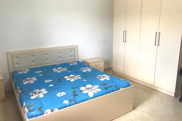 Shtepi me qera Shtepi Private ne Tirane, 2+1, Mobilimi E mobiluar, Pagesa 35,000  Leke.