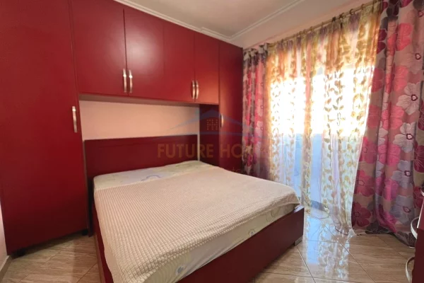 Shtepi me qera Apartament ne Tirane, 2+1, Mobilimi E mobiluar, Pagesa 600  Euro.
