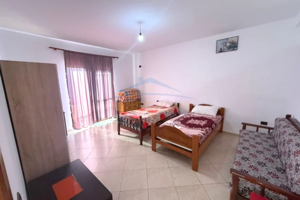Shtepi me qera Apartament ne Tirane, 2+1, Mobilimi E mobiluar, Pagesa 420  Euro.