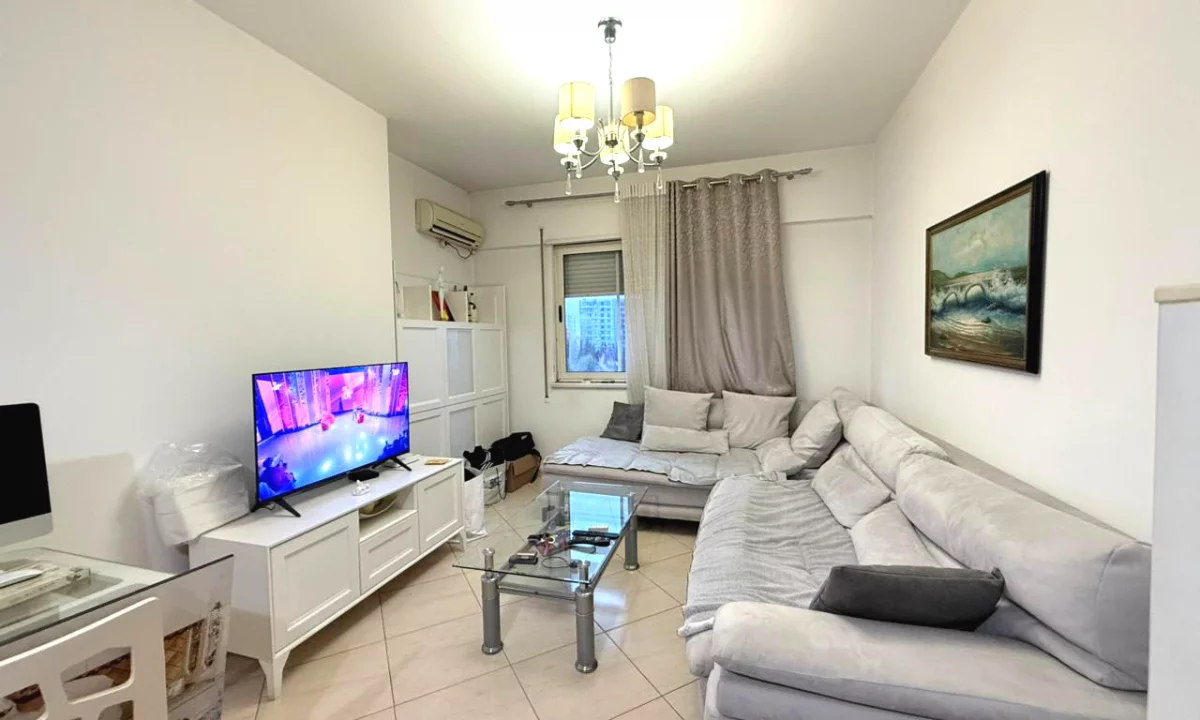 Shtepi me qera Apartament ne Tirane, 1+1, Mobilimi E mobiluar, Pagesa 500  Euro.