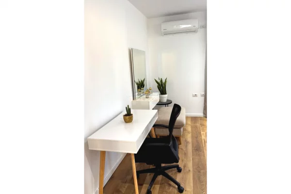 Shtepi me qera Apartament ne Tirane, 1+1, Mobilimi E mobiluar, Pagesa 700  Euro.