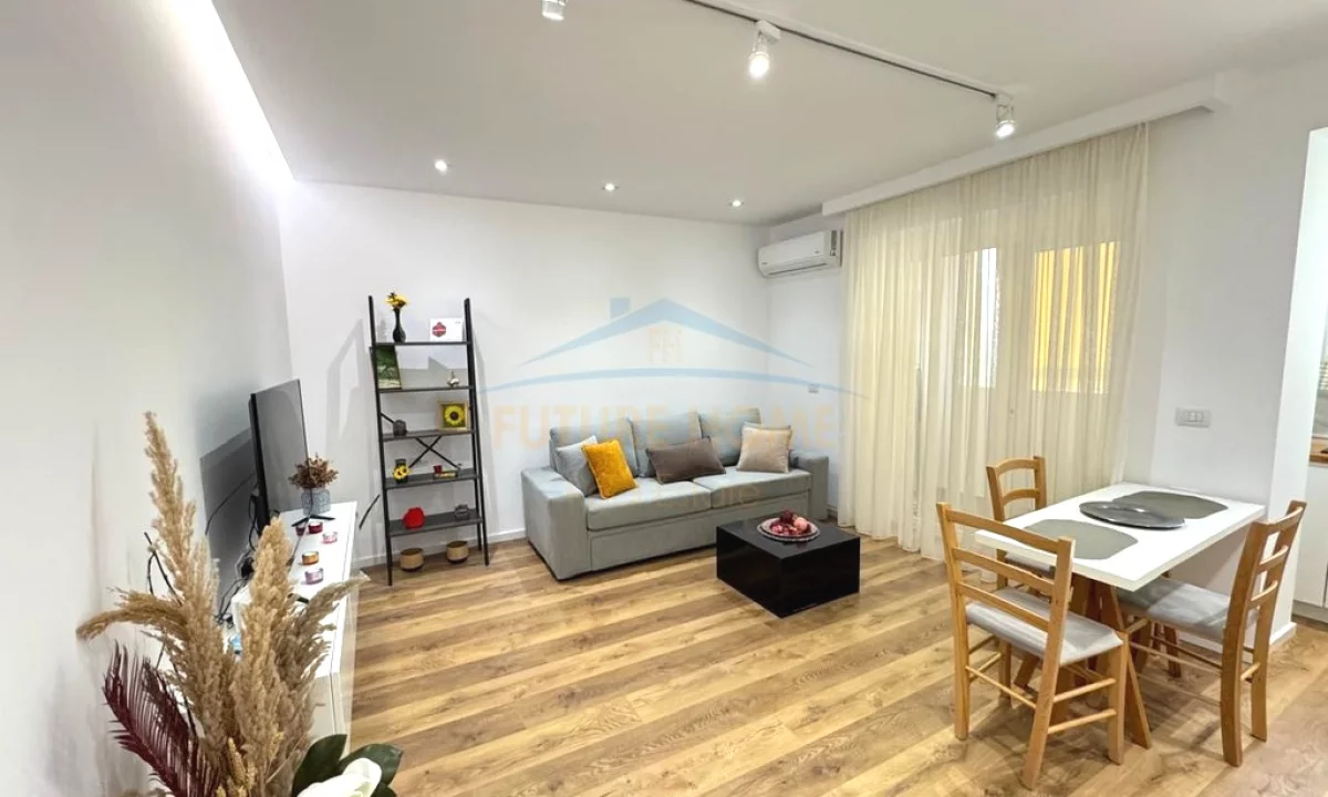 Shtepi me qera Apartament ne Tirane, 1+1, Mobilimi E mobiluar, Pagesa 700  Euro.