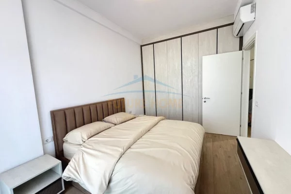 Shtepi me qera Apartament ne Tirane, 1+1, Mobilimi E mobiluar, Pagesa 500  Euro.