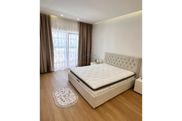 Shtepi me qera Apartament ne Tirane, 2+1, Mobilimi E mobiluar, Pagesa 850  Euro.