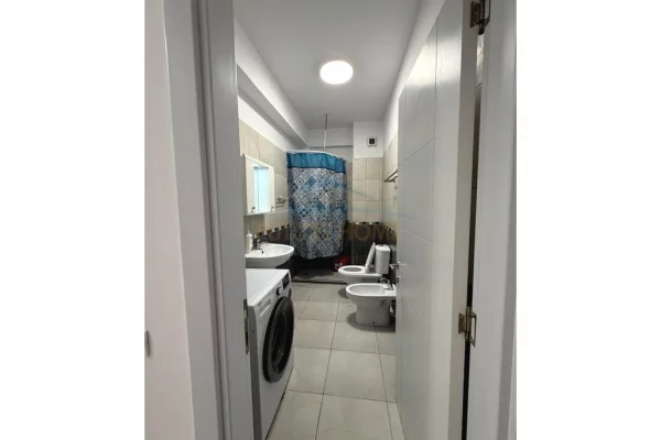 Shtepi me qera Apartament ne Tirane, 2+1, Mobilimi E mobiluar, Pagesa 60,000  Leke.