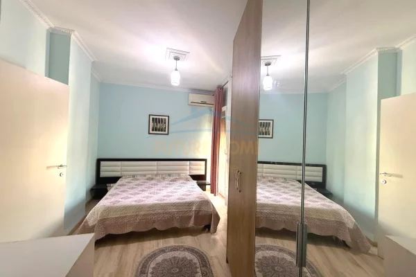 Shtepi me qera Apartament ne Tirane, 1+1, Mobilimi E mobiluar, Pagesa 650  Euro.