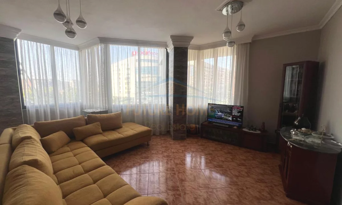 Shtepi me qera Apartament ne Tirane, 2+1, Mobilimi E mobiluar, Pagesa 600  Euro.