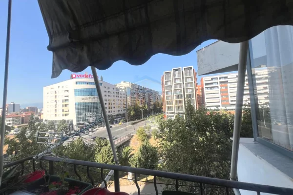 Shtepi me qera Apartament ne Tirane, 2+1, Mobilimi E mobiluar, Pagesa 600  Euro.