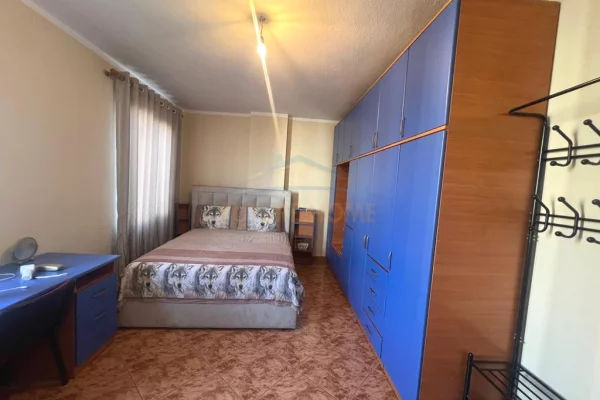 Shtepi me qera Apartament ne Tirane, 2+1, Mobilimi E mobiluar, Pagesa 600  Euro.