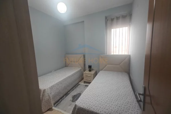 Shtepi me qera Apartament ne Tirane, 2+1, Mobilimi E mobiluar, Pagesa 70,000  Leke.