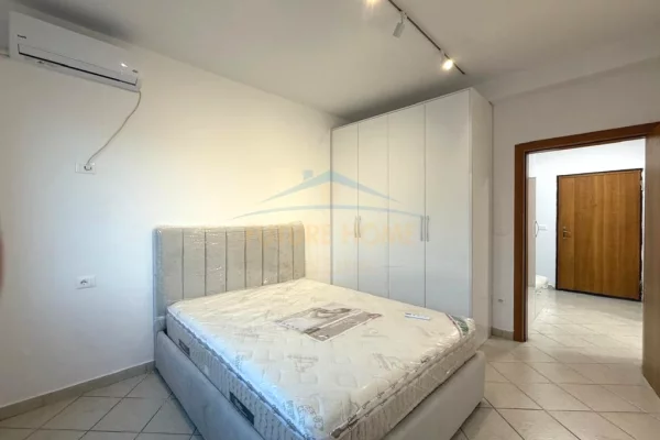 Shtepi me qera Apartament ne Tirane, 2+1, Mobilimi E mobiluar, Pagesa 70,000  Leke.