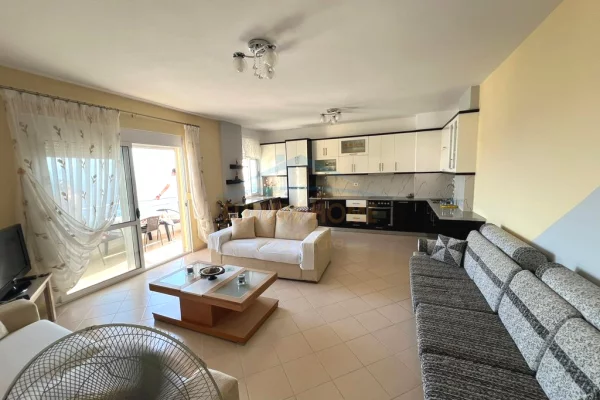 Shtepi ne shitje Apartament ne Sarande, 3+1, Mobilimi E mobiluar, Pagesa 290,000  Euro.