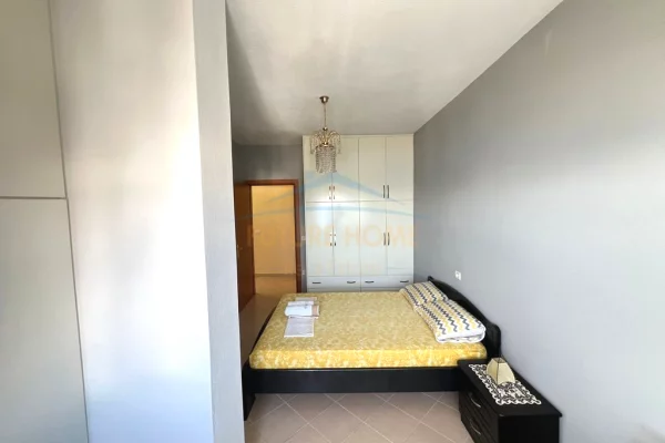 Shtepi ne shitje Apartament ne Sarande, 3+1, Mobilimi E mobiluar, Pagesa 290,000  Euro.
