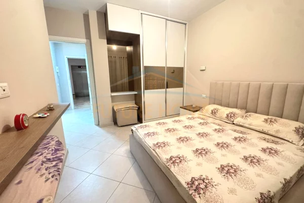 Shtepi me qera Apartament ne Tirane, 1+1, Mobilimi E mobiluar, Pagesa 600  Euro.
