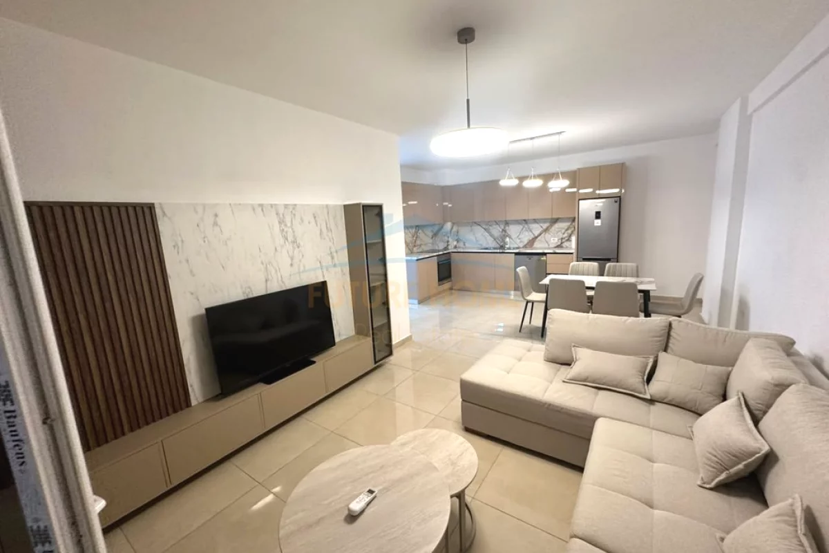 Shtepi me qera Apartament ne Tirane, 2+1, Mobilimi E mobiluar, Pagesa 70,000  Leke.