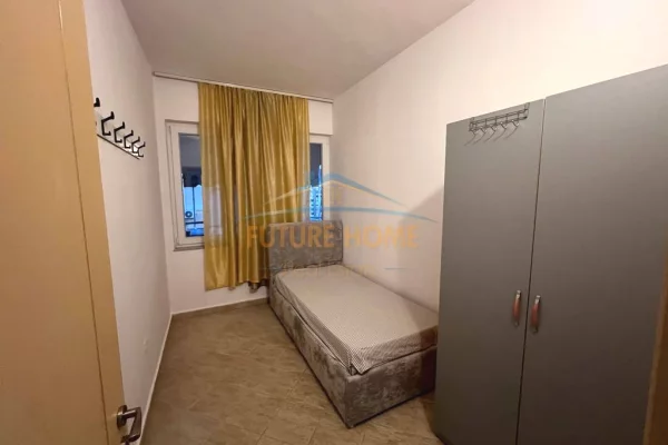 Shtepi me qera Apartament ne Tirane, 2+1, Mobilimi E mobiluar, Pagesa 770  Euro.