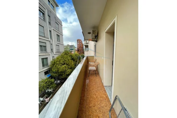 Shtepi me qera Apartament ne Tirane, 2+1, Mobilimi E mobiluar, Pagesa 75,000  Leke.