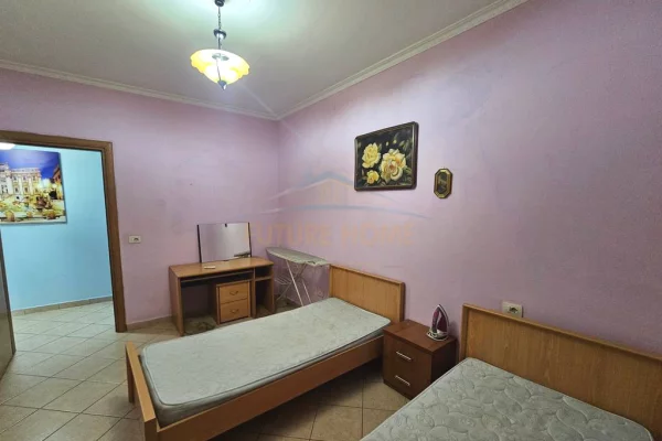 Shtepi me qera Apartament ne Tirane, 2+1, Mobilimi E mobiluar, Pagesa 55,000  Leke.