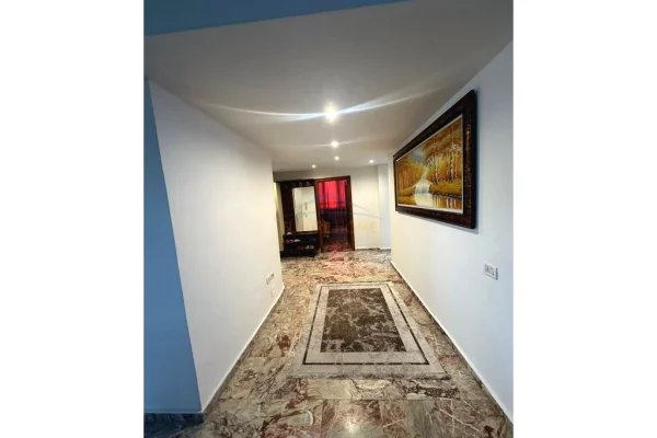 Shtepi me qera Apartament ne Tirane, 4+1, Mobilimi E mobiluar, Pagesa 85,000  Leke.