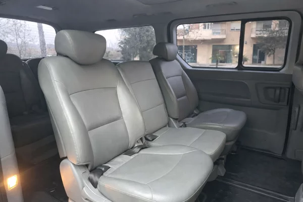 Van me 8+1 vende 70 EURO – Ideale per cdo udhetim!