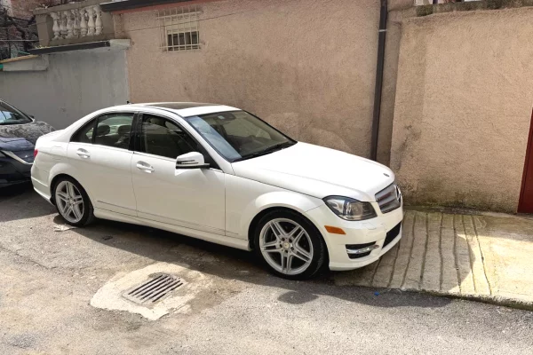 Mercedes-Benz C-Class 250 2014 Ne Tirane – Automatike | 1.8 Benzine | Baxha | Nga 50Euro/dite