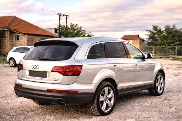 Audi Q7 ME Qera | Komfort Premium 