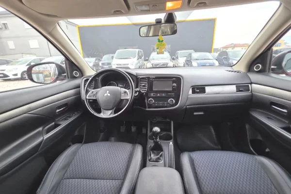 Makina me qera ne Tirane - 30 Euro