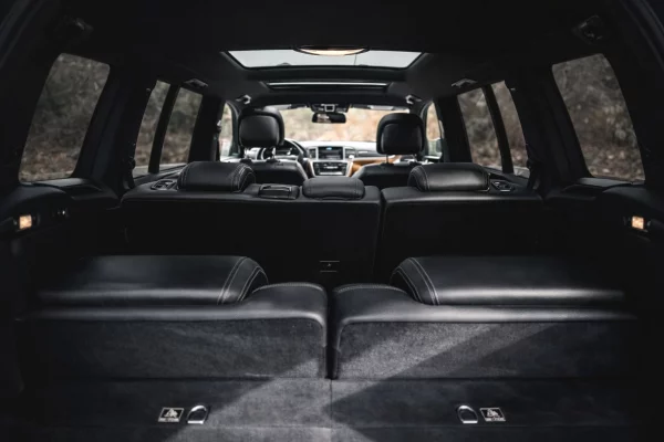 Mercedes Benz GL -Jepet me qera Ne Rinas