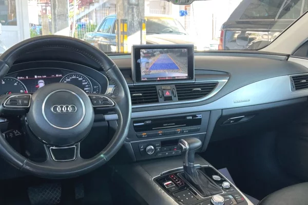 Jepet me qera Audi A7 3.0 TDI Automat – 2012