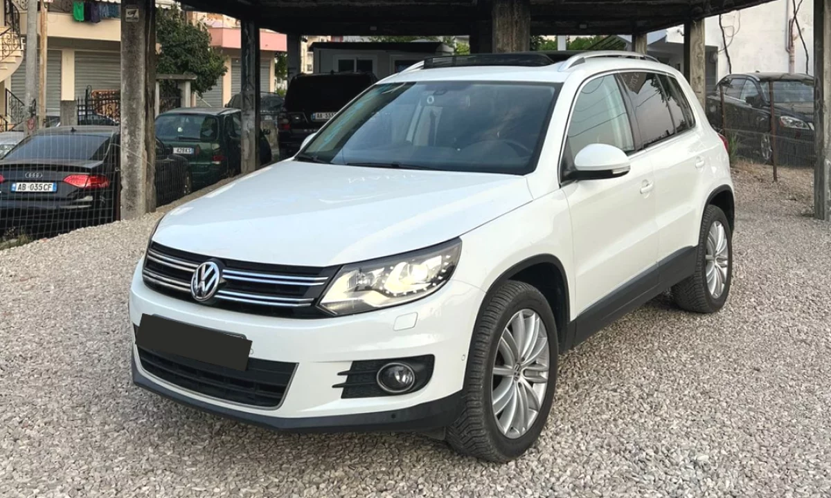 Merr Volkswagen Tiguan 2015 me Qira – 2.0 Diesel, Automat, Vetem 45Euro/dite”