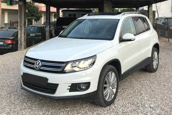 Makina me qera ne Tirane - 45 Euro