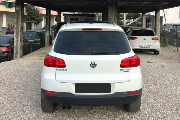 Makina me qera ne Tirane - 45 Euro