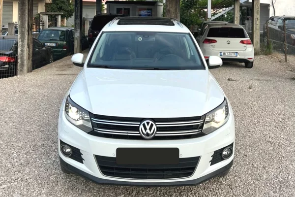 Merr Volkswagen Tiguan 2015 me Qira – 2.0 Diesel, Automat, Vetem 45Euro/dite”