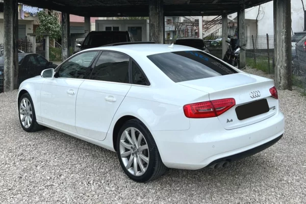 Merr Audi A4 2013 me Qira – 2.0 Diesel, Automat, Vetem 45Euro/dite”