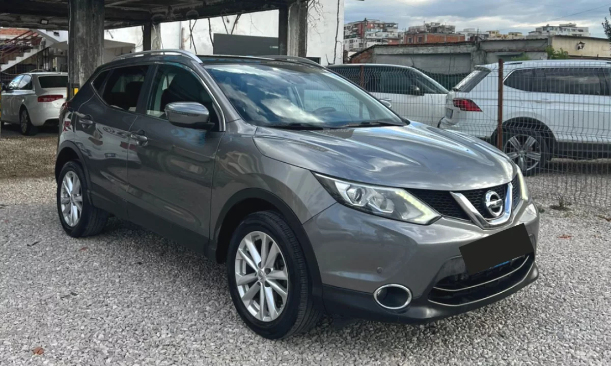 Merr Nissan Qashqai 2016 me Qira – 1.6 Diesel, Automat, Vetem 45Euro/dite”