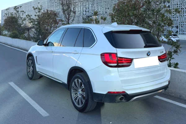 Makina me qera ne Tirane - 80 Euro