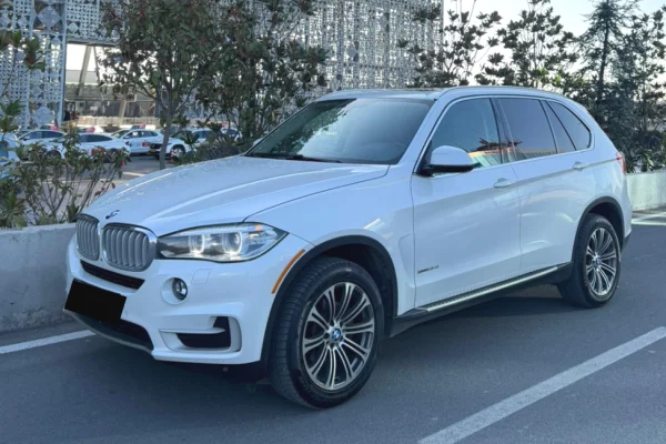 Makina me qera ne Tirane - 80 Euro