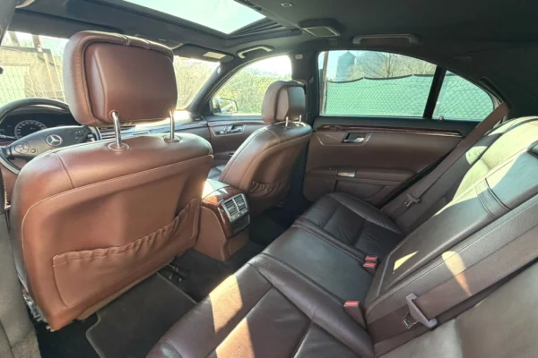 Makina me qera ne Tirane - 60 Euro