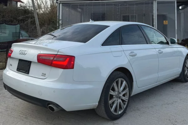 Makina me qera ne Tirane - 50 Euro