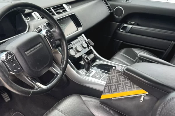 Makina me qera ne Tirane - 160 Euro