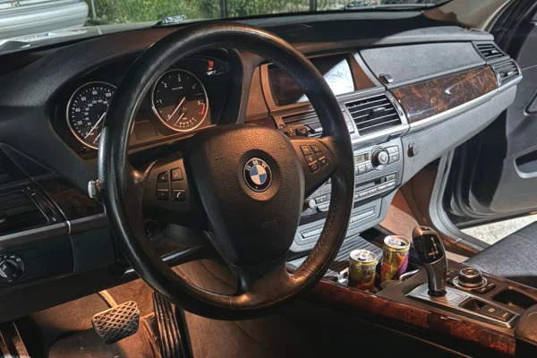 Makina me qera ne Tirane - 50 Euro