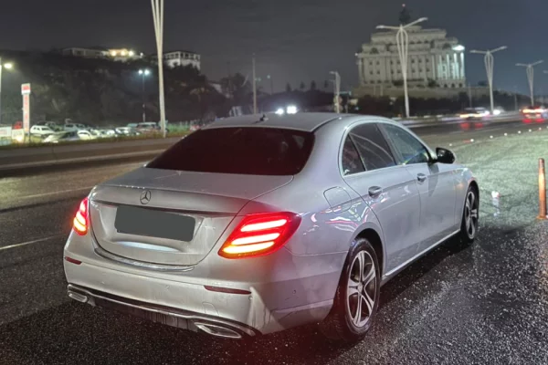 Makina me qera ne Tirane - 75 Euro