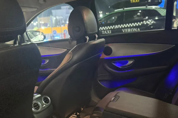 Mercedes-Benz E-Class 2018 Gri me Qera ne Rinas