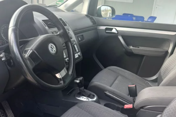 Makina me qera ne Tirane - 35 Euro